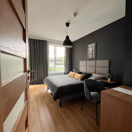 Bruno I Bianca W Symphony Modern Tower 2 I 3 Piętro 3* Gdynia