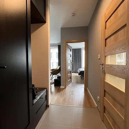 Bruno W Symphony Modern Tower Hotel apartamentowy