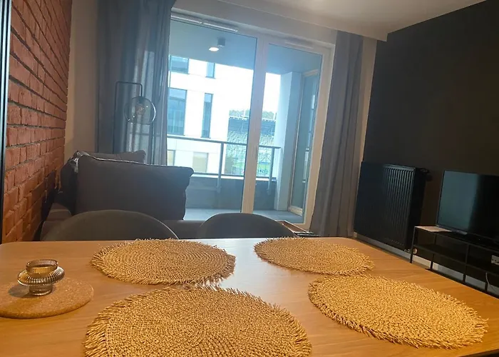 Bruno I Bianca W Symphony Modern Tower 2 I 3 Pietro Gdynia